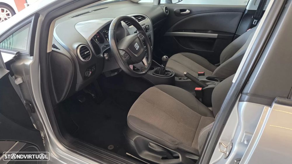 SEAT Leon 1.6 TDI Sport - 6