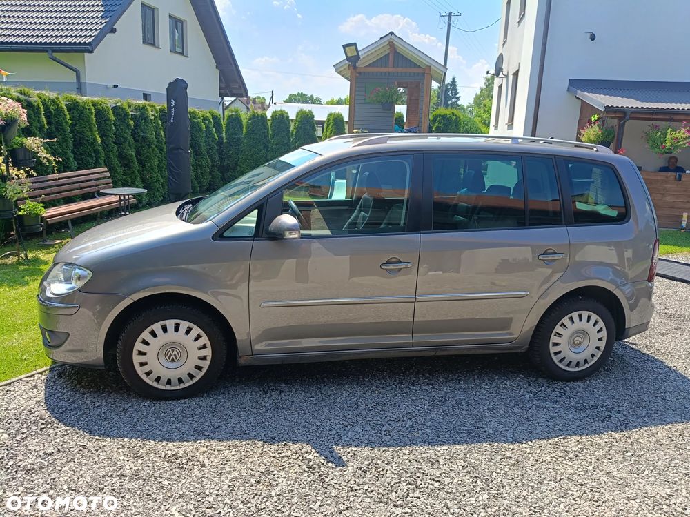 Volkswagen Touran 1.9 TDI Basis - 2