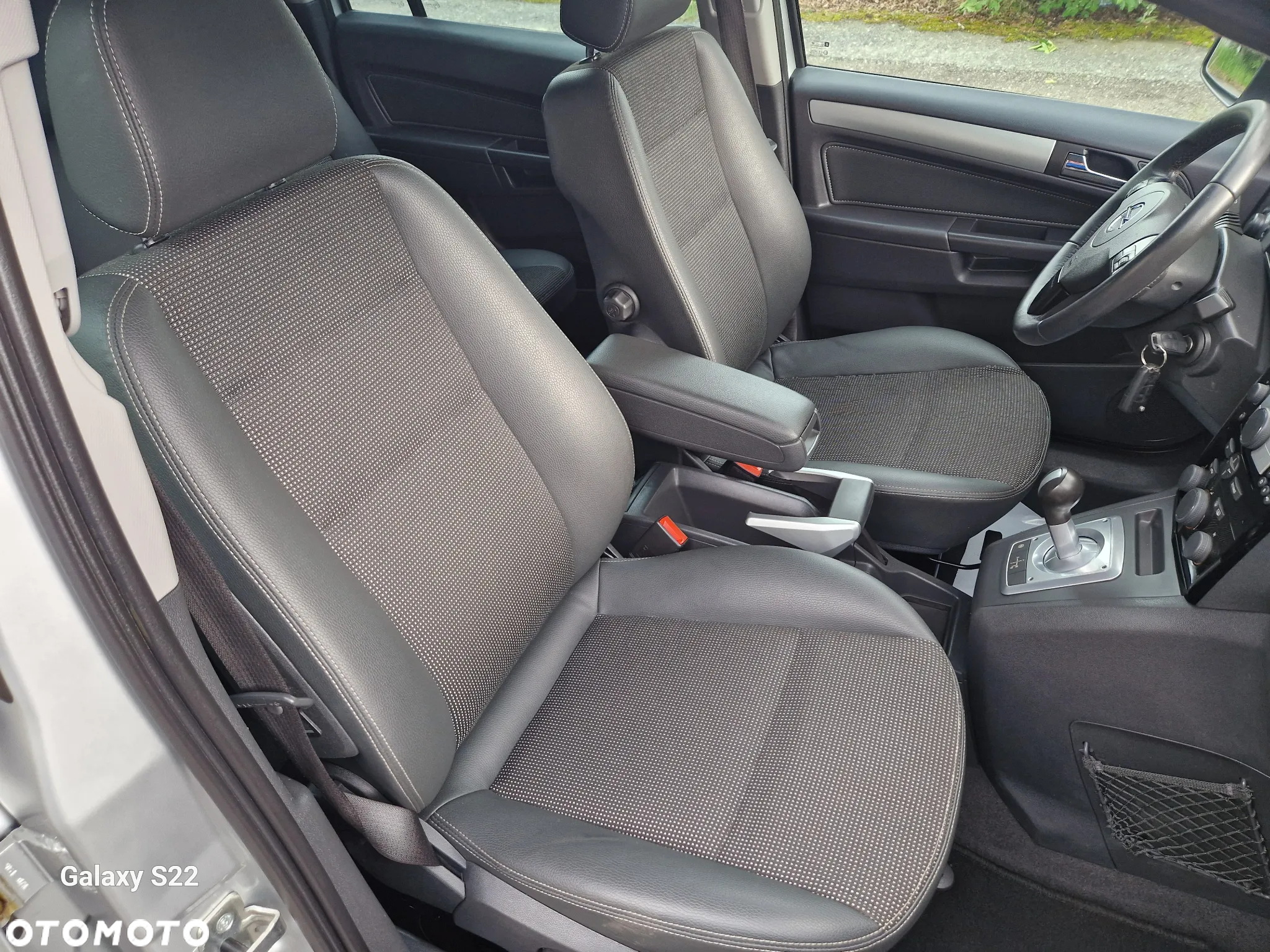 Opel Zafira 1.8 Cosmo EasyTronic - 23