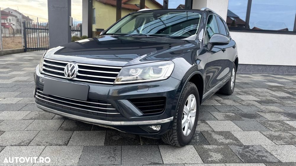 Volkswagen Touareg 3.0 V6 TDI BMT - 3