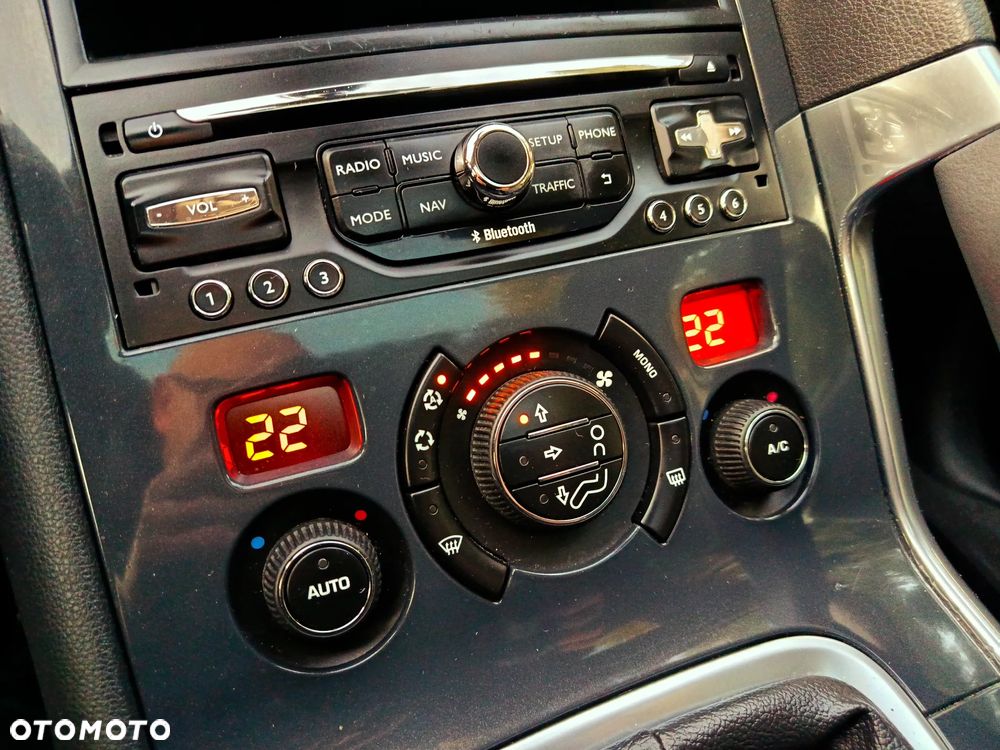 Peugeot 3008 BlueHDi 120 Stop & Start Allure - 23