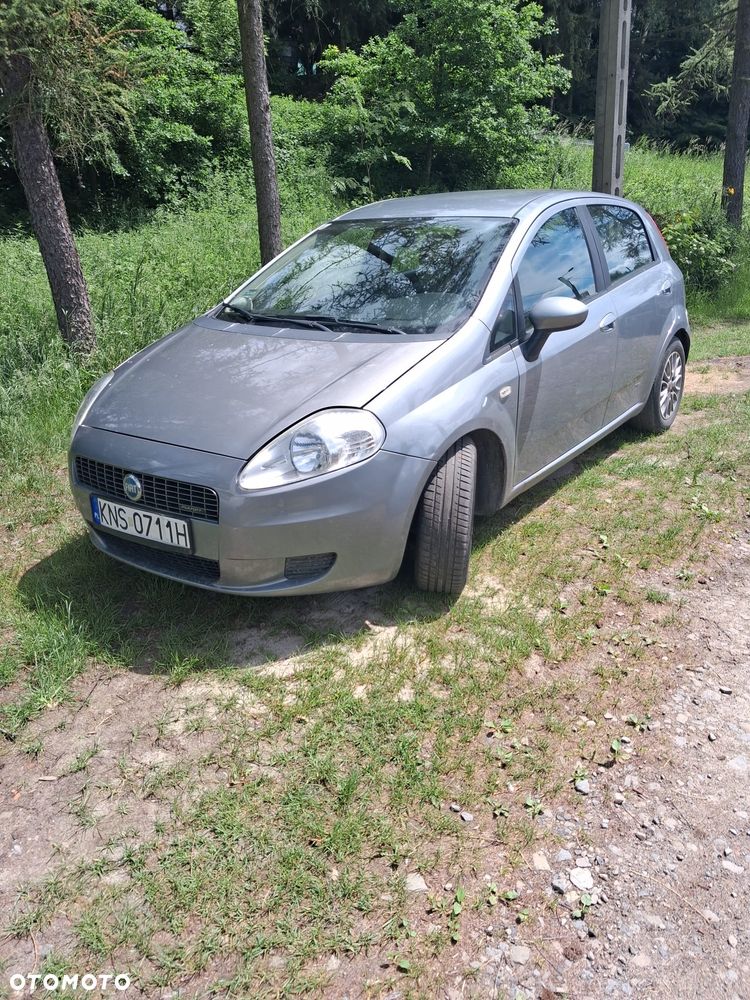 Fiat Grande Punto - 4