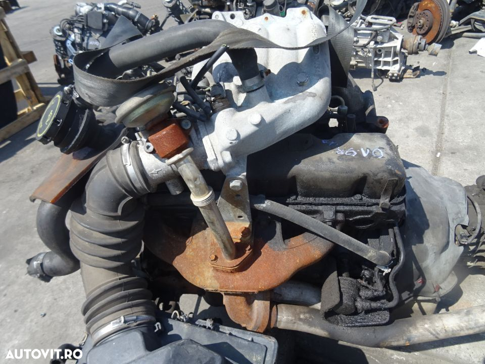Motor complet cu anexe Ford Transit 2.5 TD din 1999 - 3
