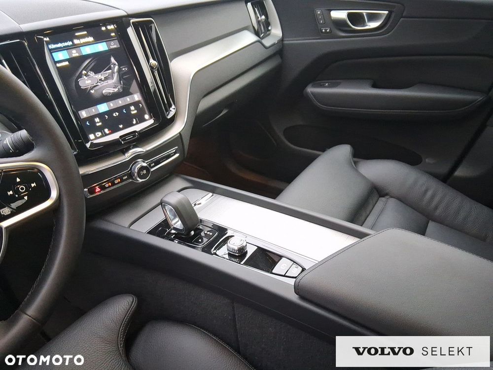 Volvo XC 60 - 16