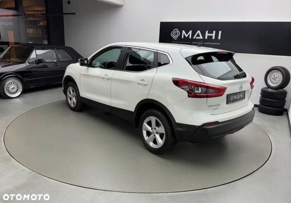 Nissan Qashqai 1.2 DIG-T Visia EU6 - 6