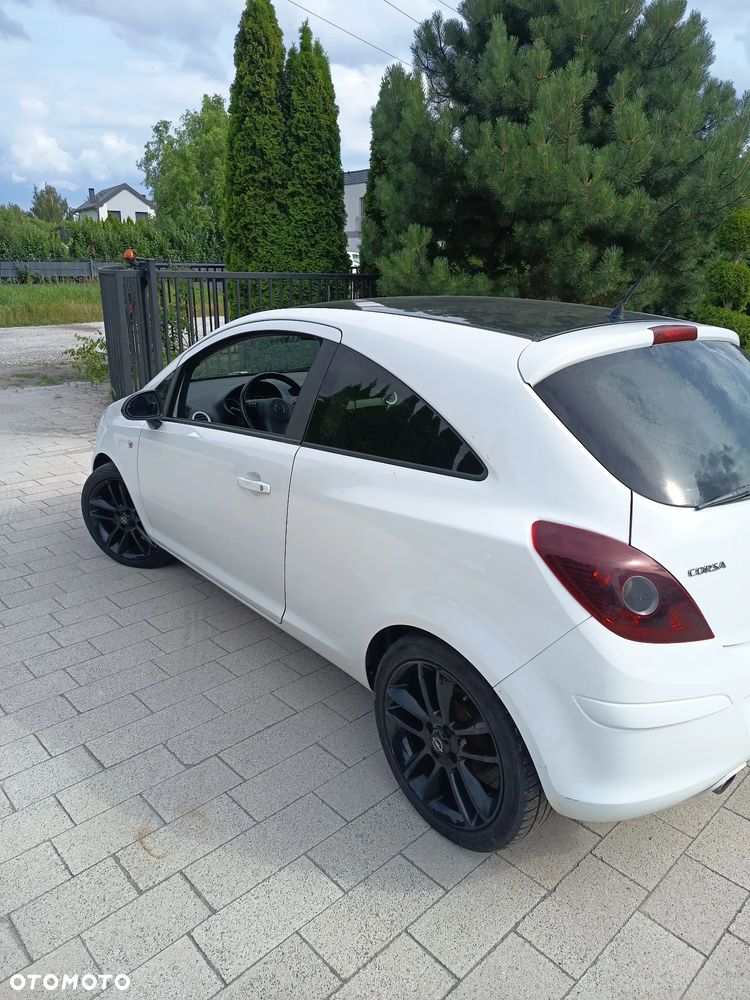 Opel Corsa - 16