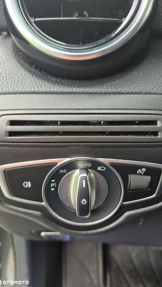 Mercedes-Benz GLC 300 4-Matic - 33