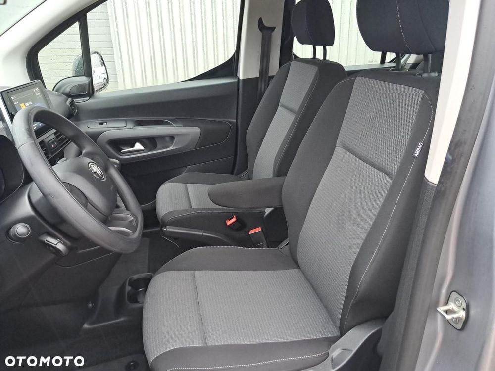 Toyota Proace City Verso 1.5 D-4D Business - 10