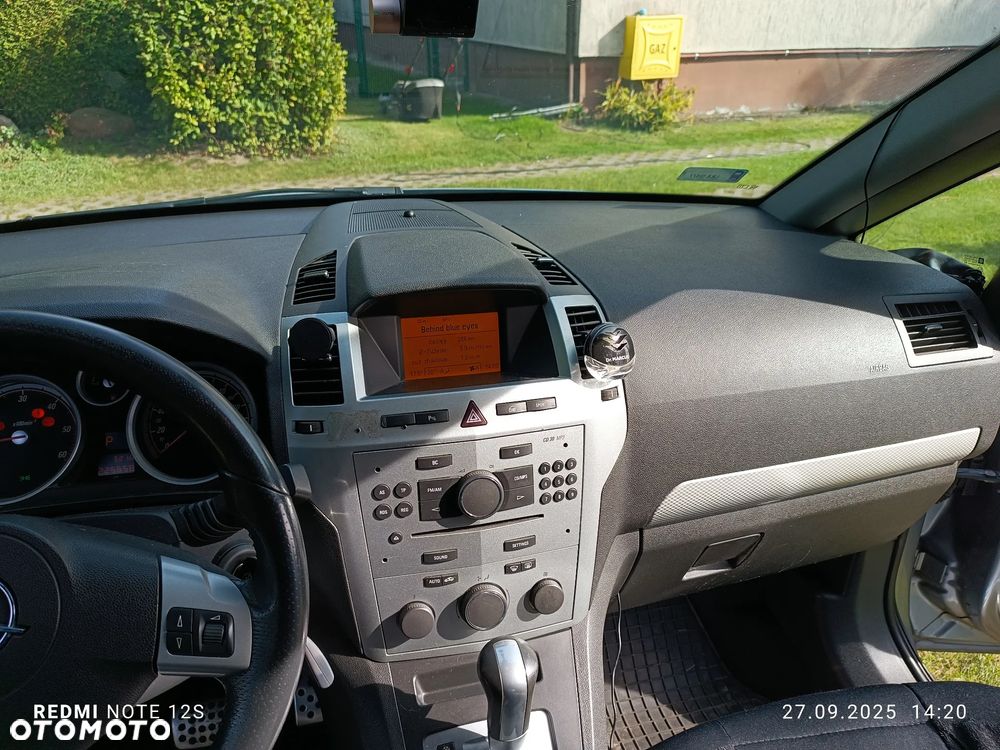 Opel Zafira - 13