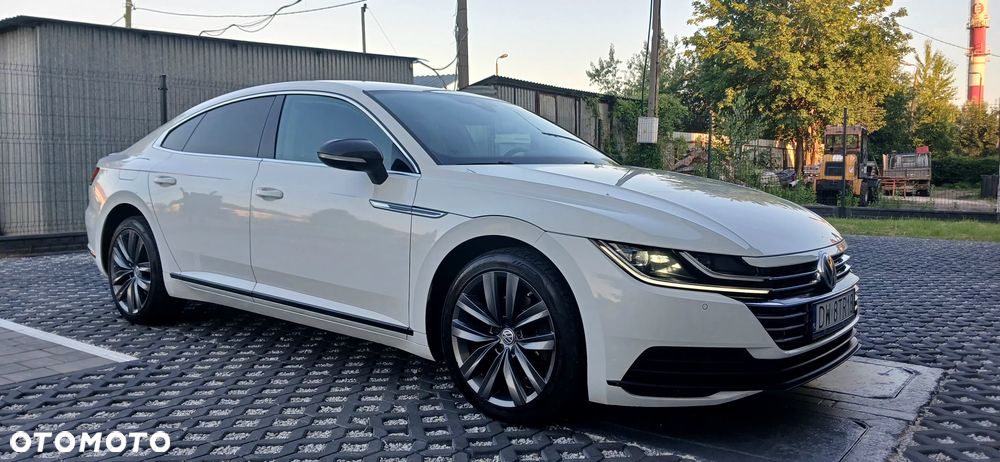 Volkswagen Arteon 2.0 TDI SCR Elegance DSG - 2