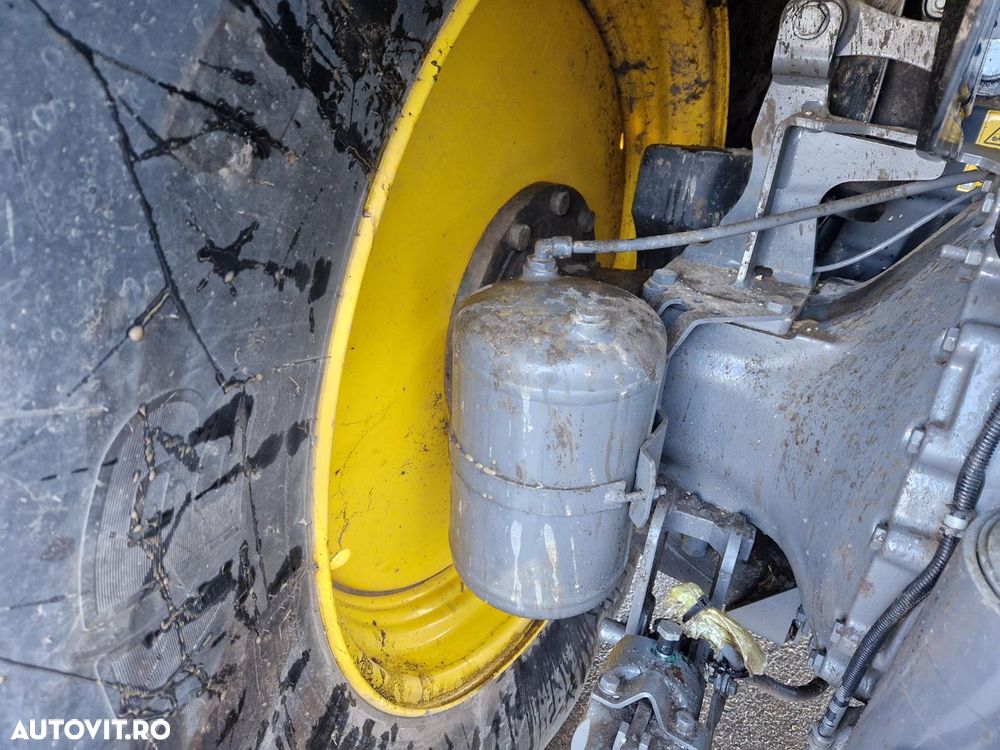 Fendt 724 VARIO GEN6 PROFI+ 4x4  CU INCARCATOR FRONTAL  CARGO 5X 85 - 16