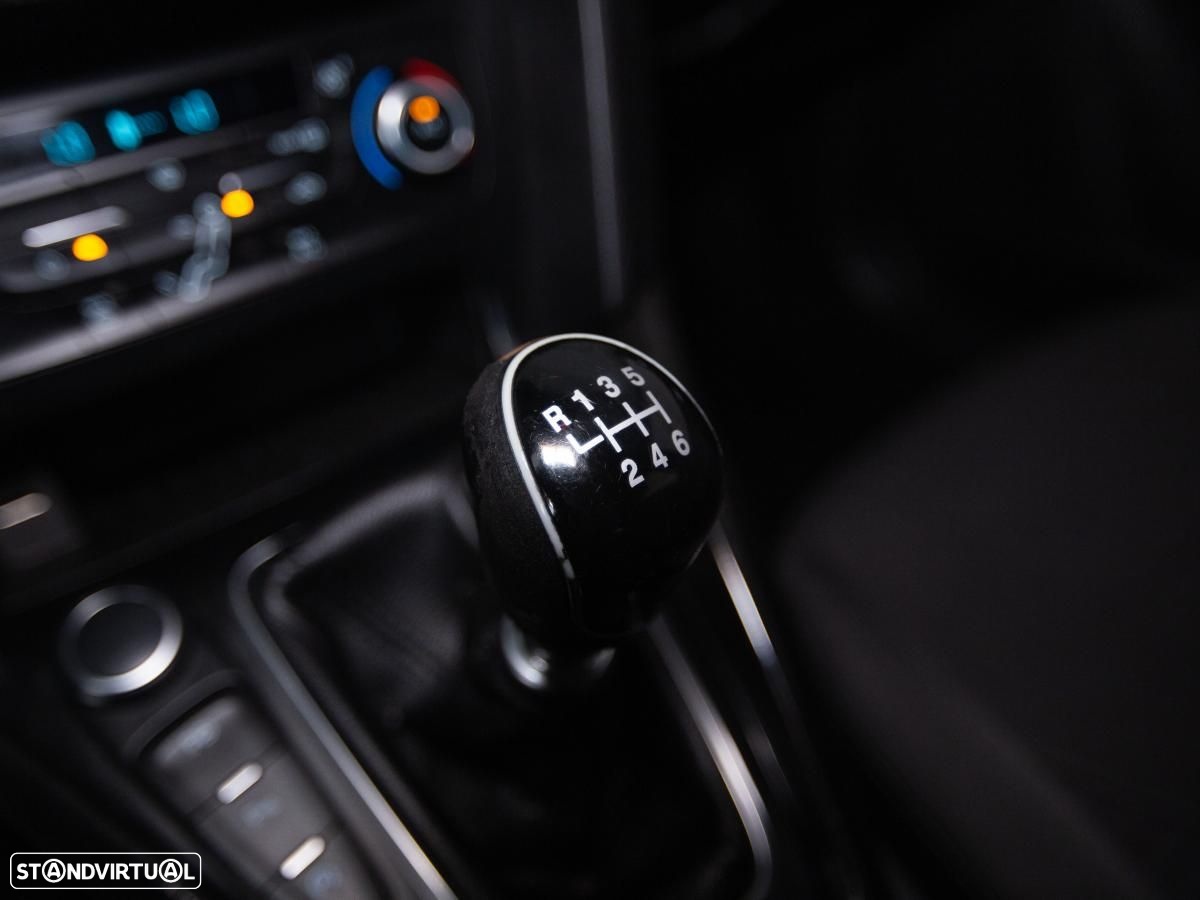 Ford Focus SW - 18