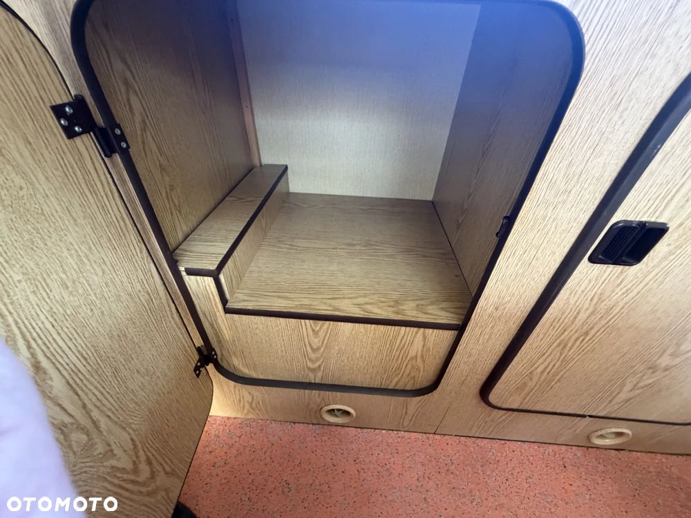 Ford Transit - 28