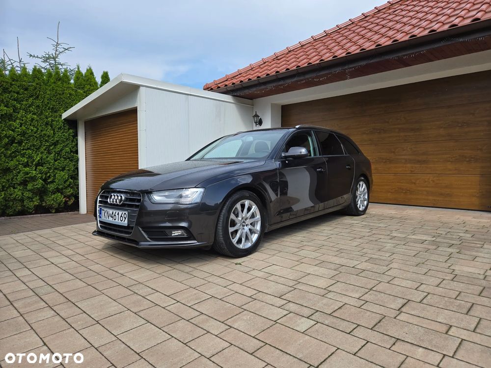 Audi A4 Avant - 1