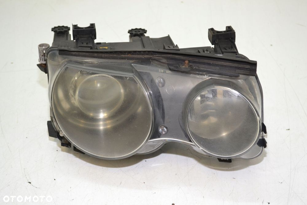 BMW E46 COMPACT LAMPA XENON EUROPA 1305235643 PRAWA - 1
