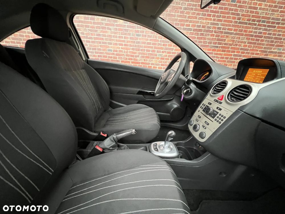Opel Corsa - 12