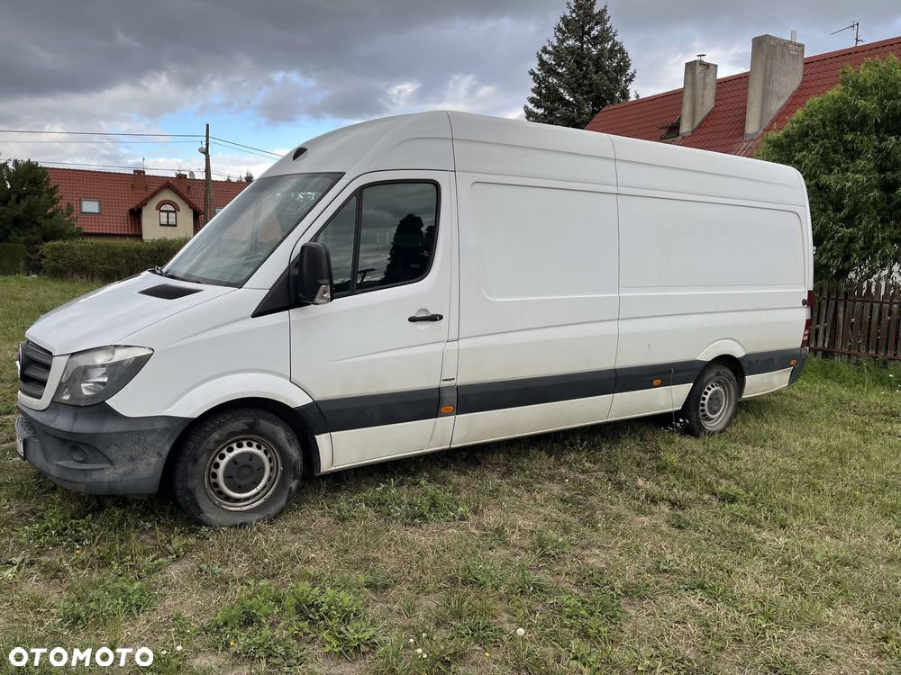 Mercedes-Benz Sprinter - 1