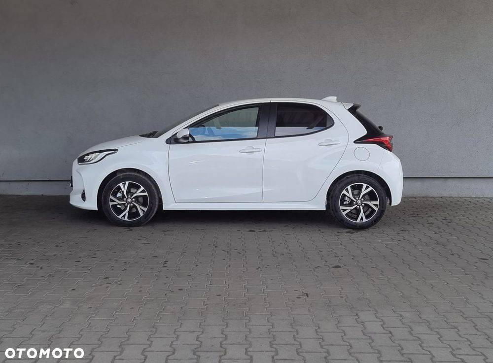 Toyota Yaris Hybrid 1.5 Style - 11