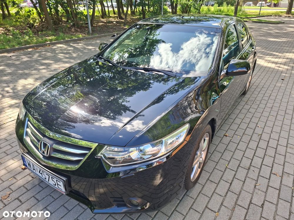 Honda Accord 2.0 Lifestyle - 35