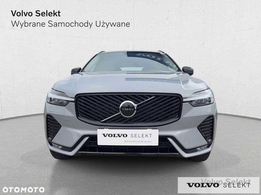 Volvo XC 60 - 4