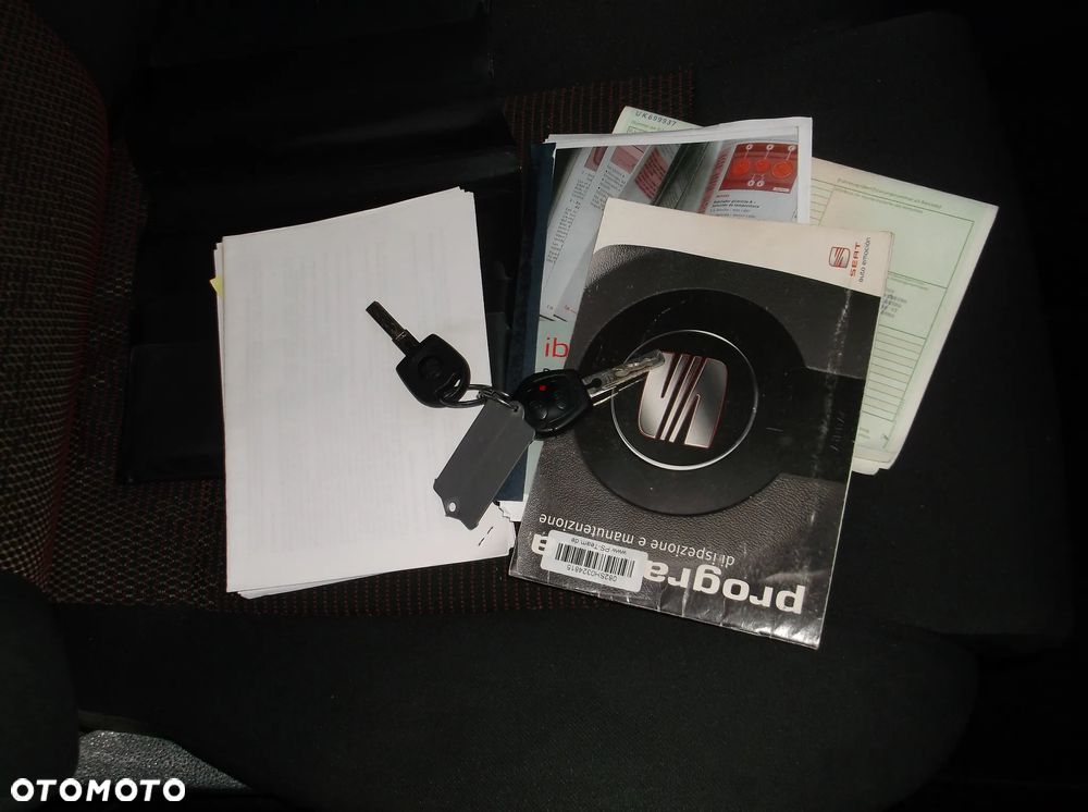 Seat Ibiza 1.4 16V Sport Edition - 19