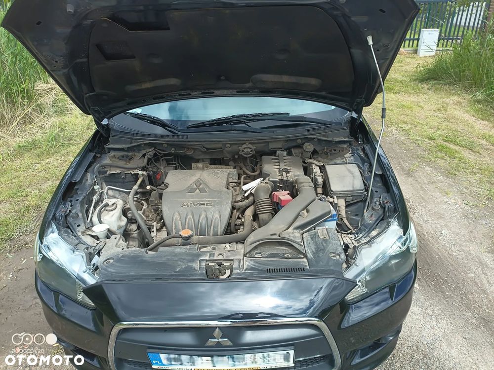 Mitsubishi Lancer 1.6 Invite - 21