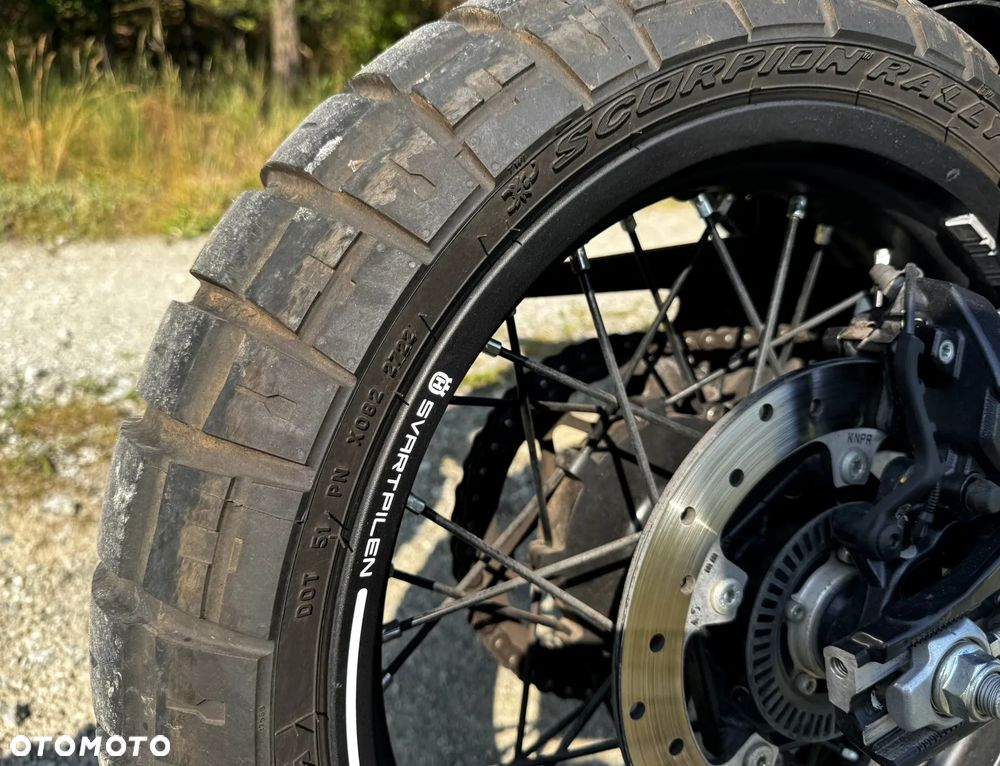 Husqvarna Svartpilen - 17