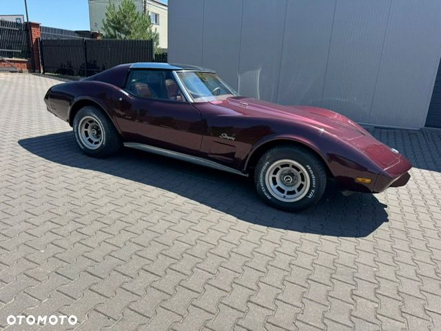 Chevrolet Corvette - 27