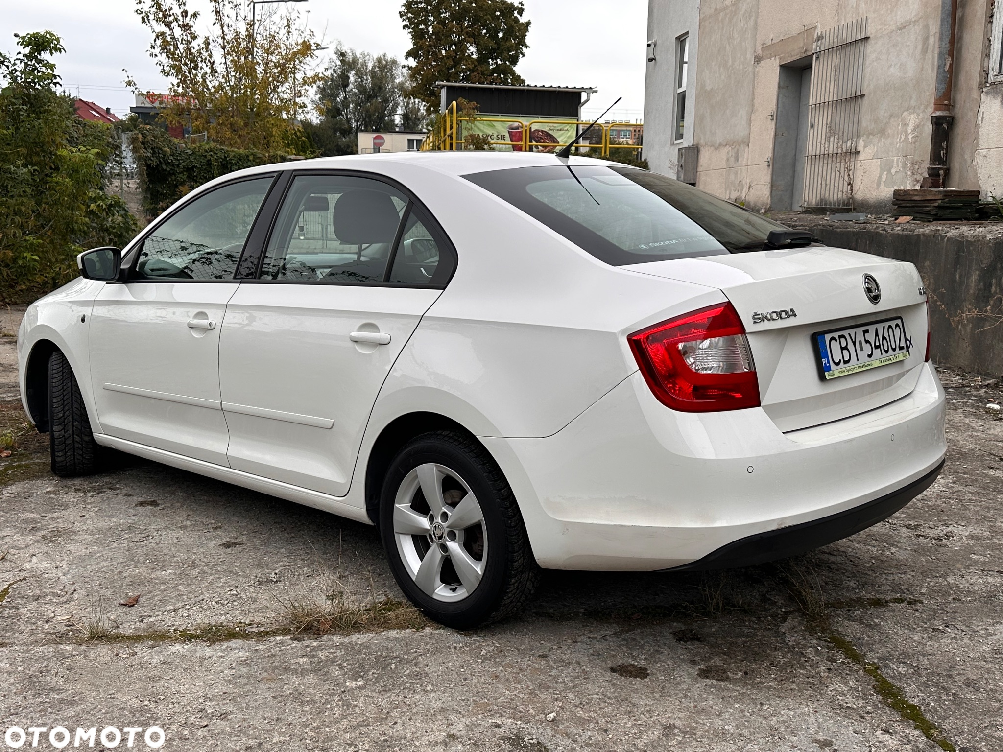 Skoda RAPID 1.2 TSI Active - 4