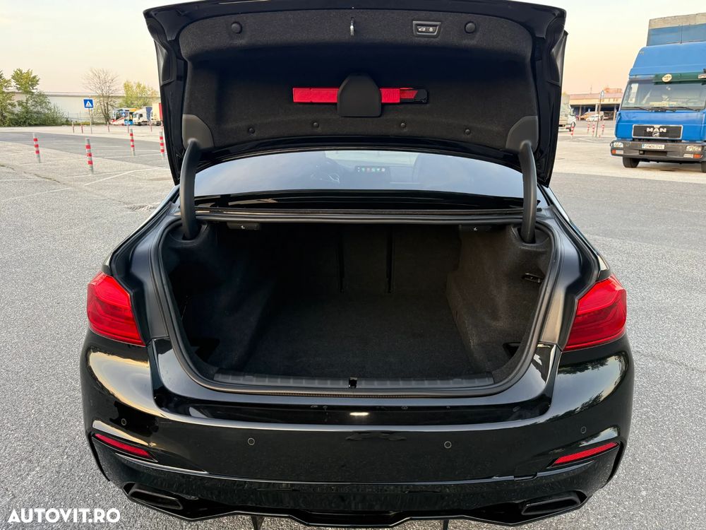 BMW Seria 5 525d Aut. - 18