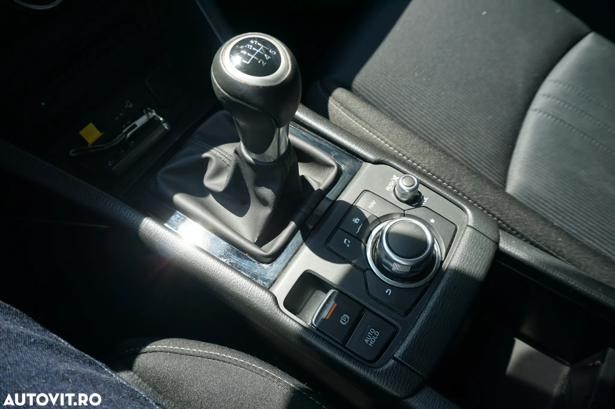Mazda CX-3 - 12