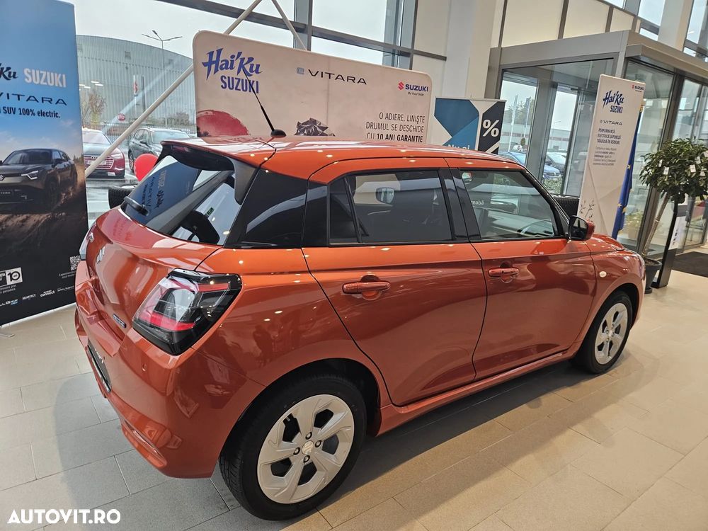 Suzuki Swift - 4