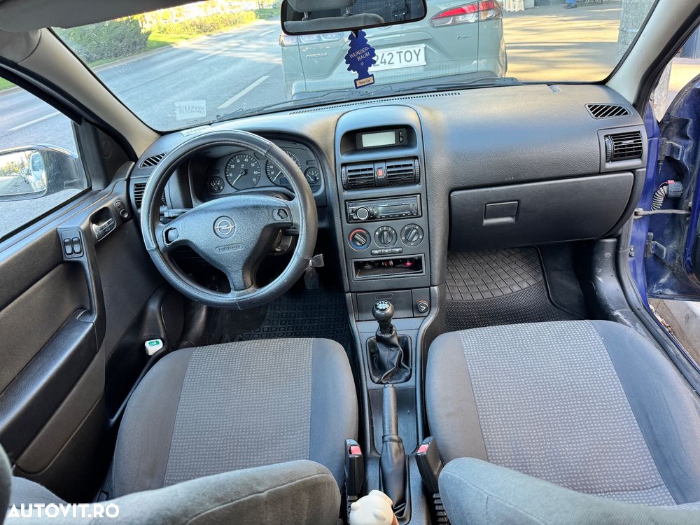 Opel Astra - 9