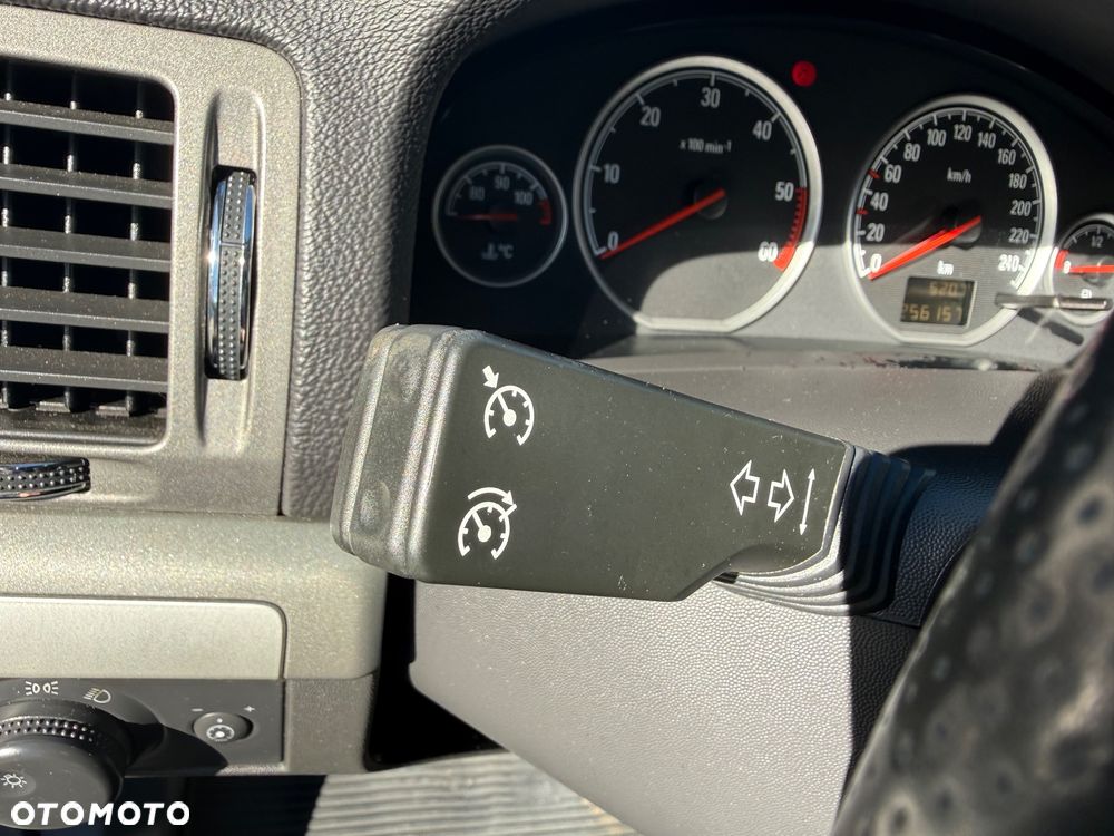 Opel Vectra 1.9 CDTI Cosmo - 19