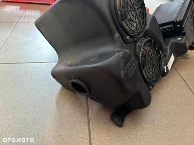 GŁOŚNIK SUBWOOFER WZMACNIACZ BOSE 4B5035382A AUDI A6 C5 - 4