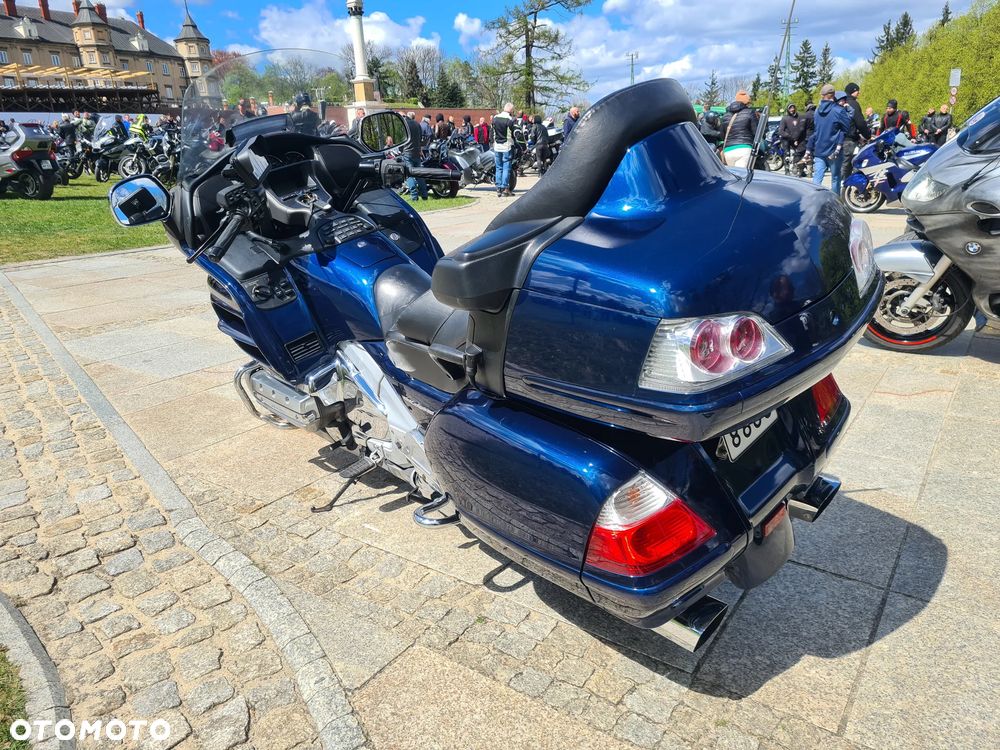 Honda GL - 4