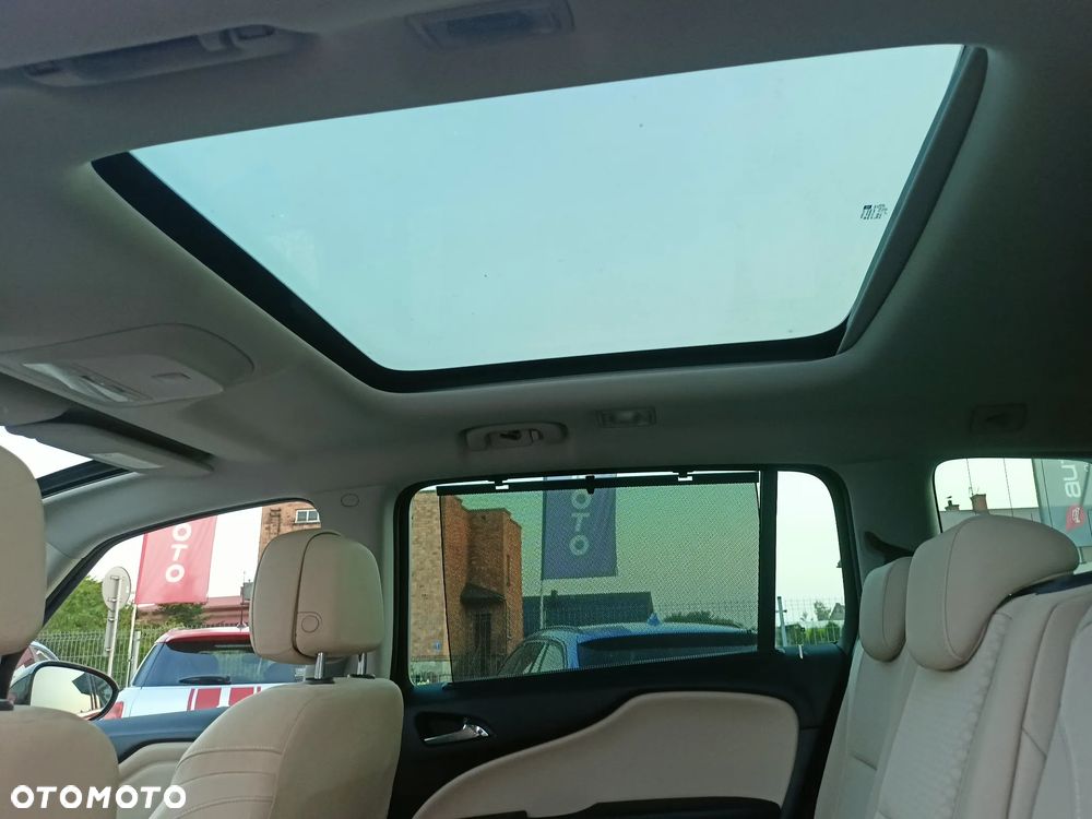 Opel Zafira - 30
