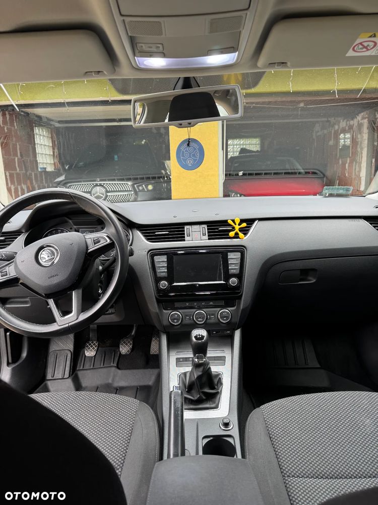 Skoda Octavia 1.6 TDI Active - 2