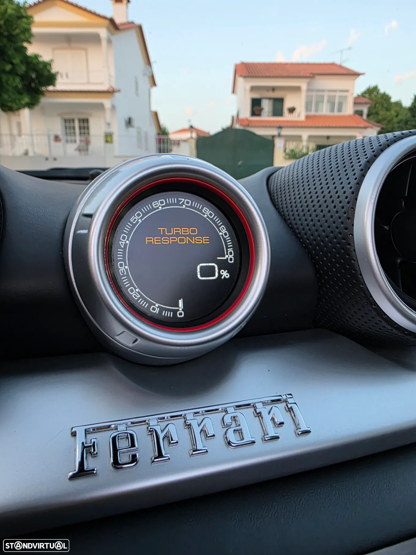 Ferrari California T - 30