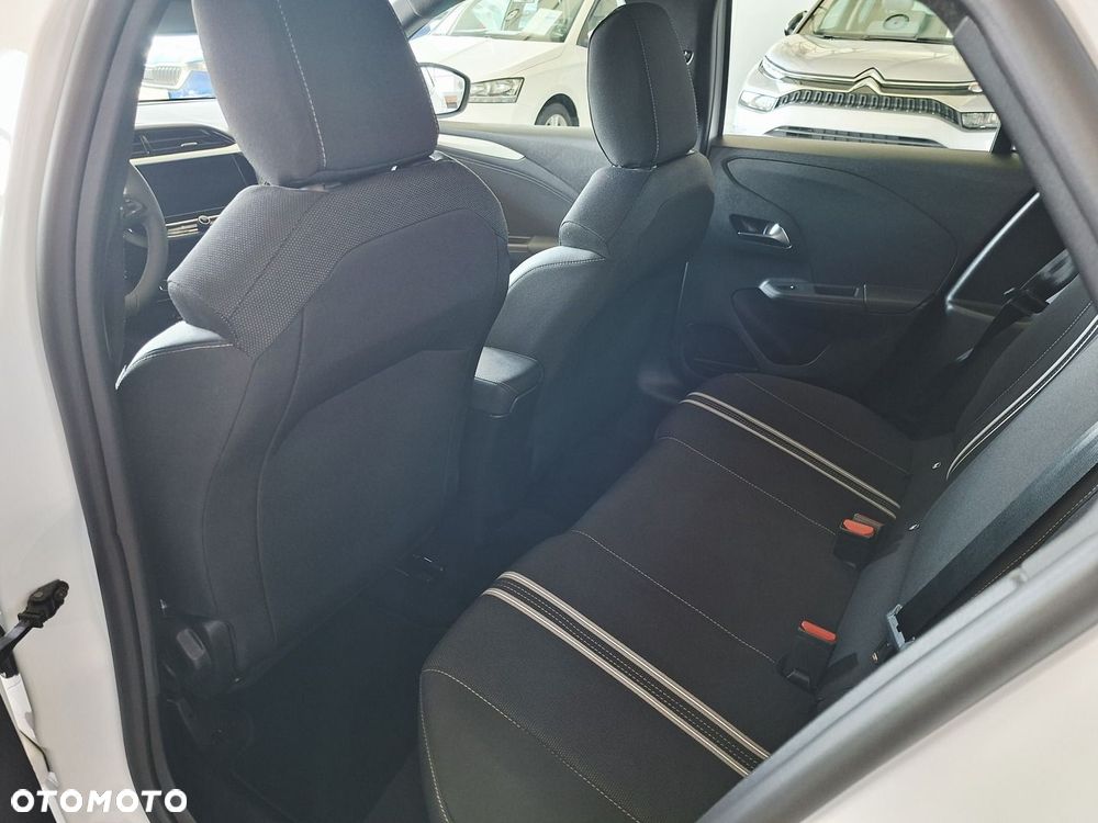 Opel Corsa - 13
