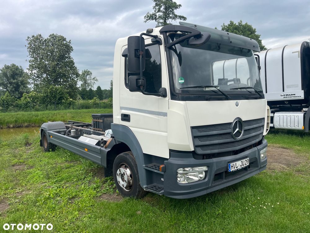 Mercedes-Benz Atego 1221 Bez Zabudowy! Sprowadzony Rama do zabudowy Winda ( Laweta Pomoc Drogowa Firanka Chłodnia Wywrotka nie 1523 1524 1530 1230) - 2