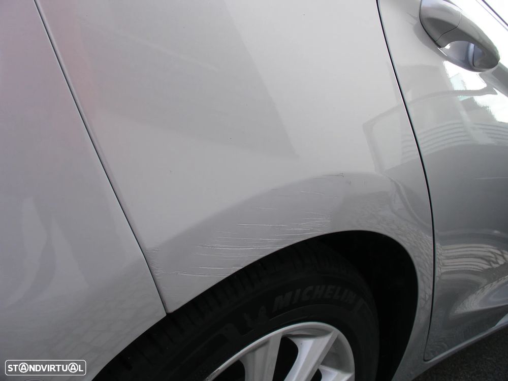 Ford Fiesta 1.0 EcoBoost Titanium - 20