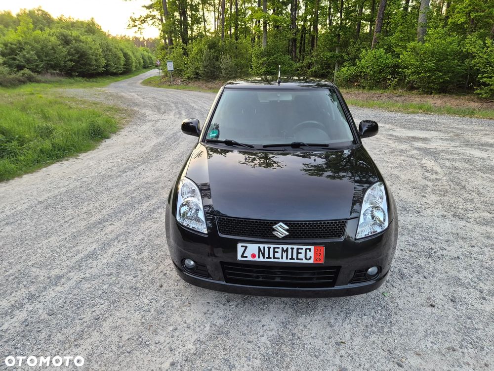 Suzuki Swift - 12