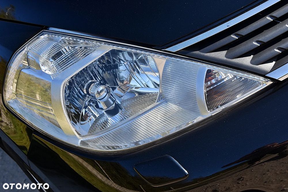 Nissan Tiida 1.8 Acenta - 32