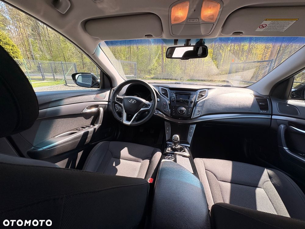 Hyundai i40 2.0 Premium - 25