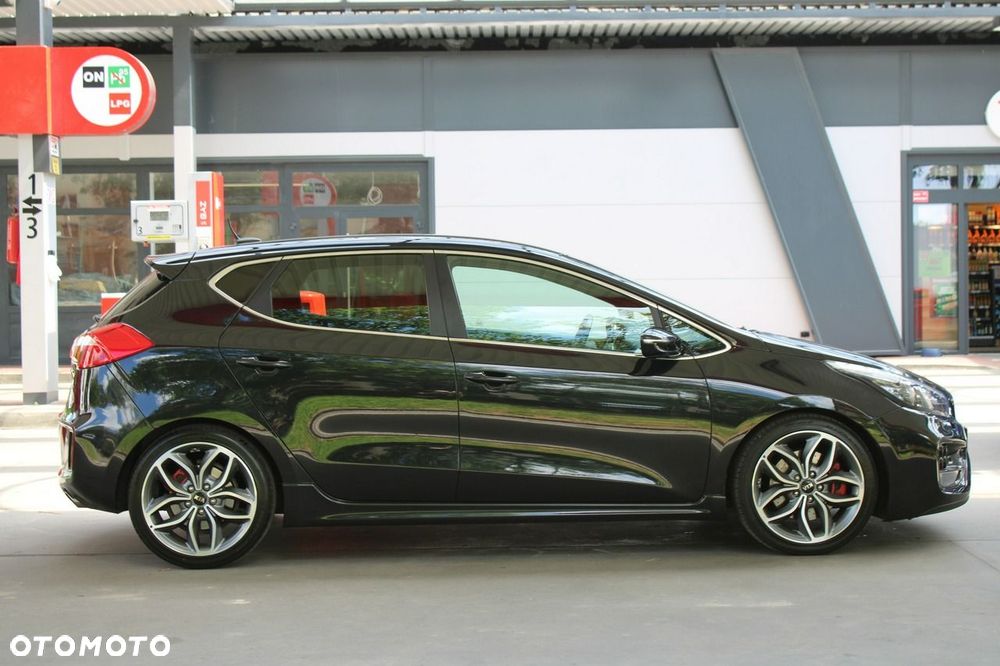 Kia Ceed 1.6 T-GDI GT XL - 5