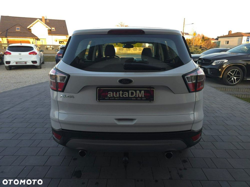 Ford Kuga - 4
