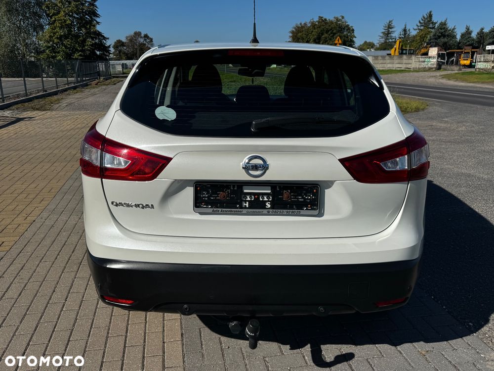 Nissan Qashqai 1.6 DIG-T Visia - 5