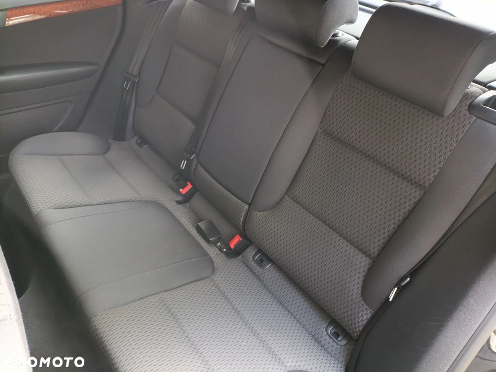 Audi A3 Sportback 1.6 TDI DPF Attraction - 11