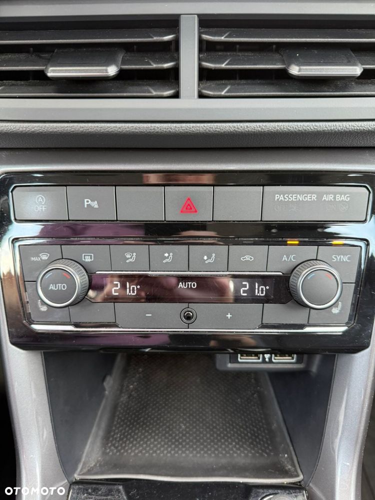 Volkswagen T-Cross 1.0 TSI Style - 22